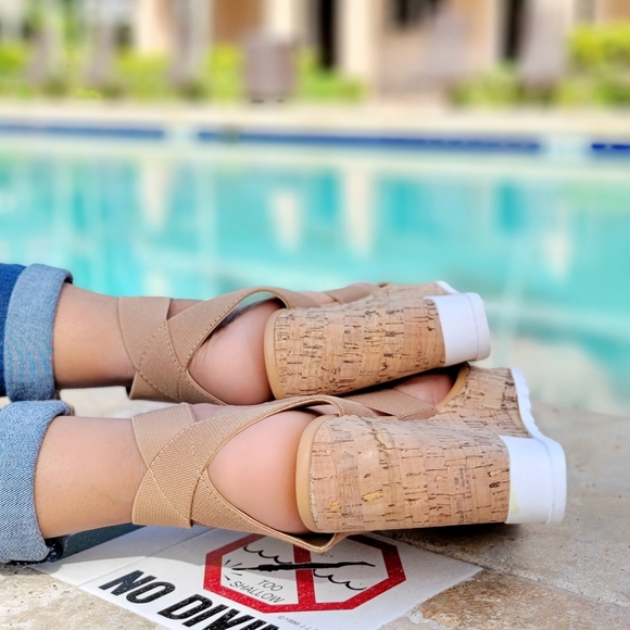 Women's Taupe Platform Slingback Elastic Strap Wedge Sandals - Picture 7 of 8